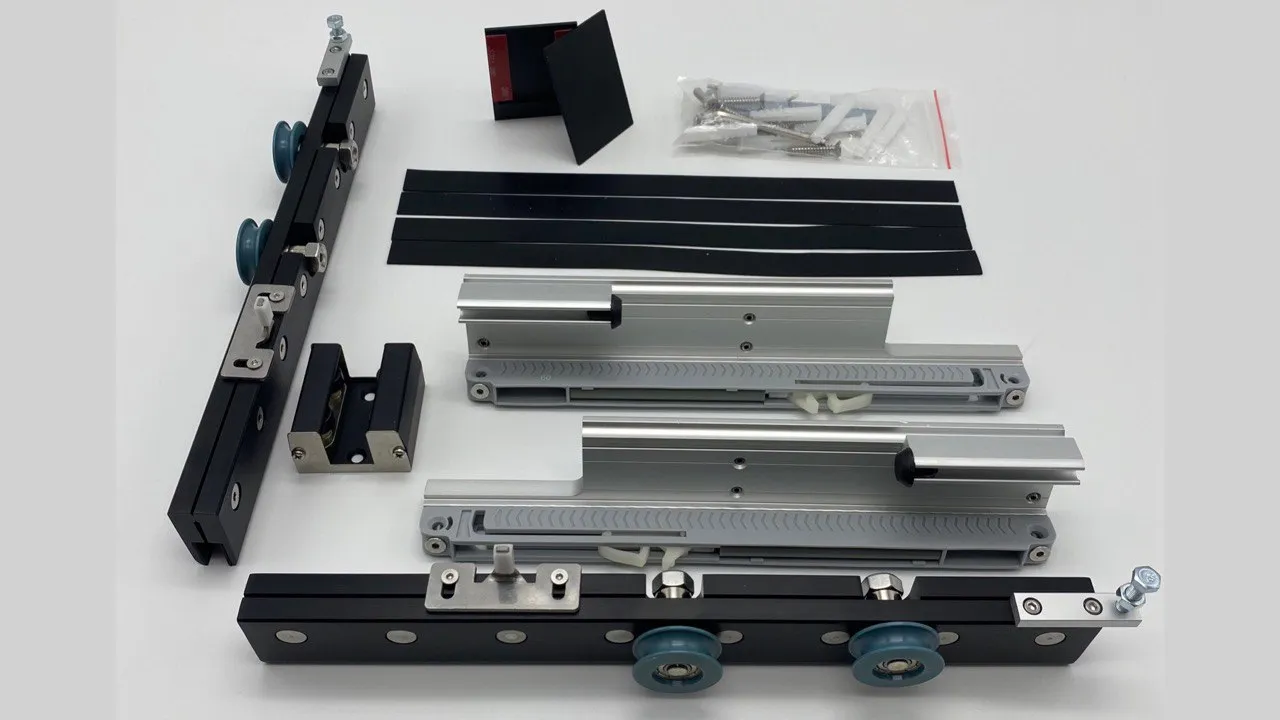 Раздвижная система с треком 2 м для стеклянных дверей FDS-16 AL/BLЧерная